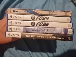 PS5 Estándar 825GB + 2 Mandos + SSD 1TB + 5 juegos