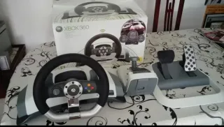 Xbox 360 250Gb Negra con 2 Mandos y 36 Juegos