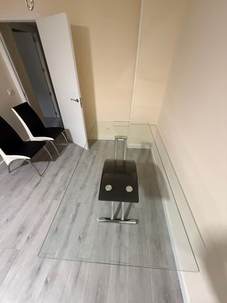 Mesa Comedor Cristal + Sillas Regalo