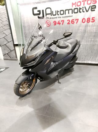 Zontes E368 Maxi Scooter Automática
