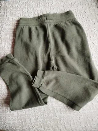 Lote 2 pantalones deportivos niño T7-8