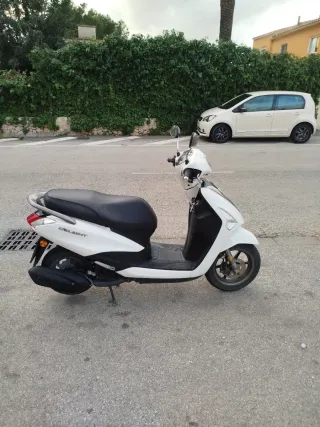Yamaha Delight 125 Scooter Automática