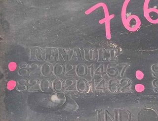 Renault 517813 3200201457 moldura paragolpe trafic