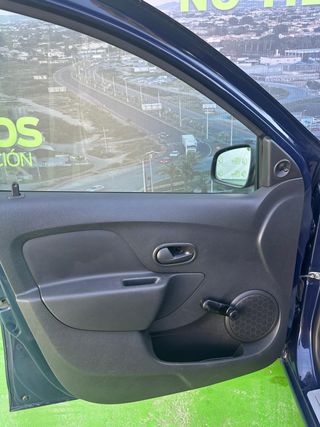 Dacia Sandero Base 1.2 75cv