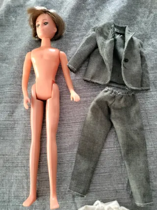 Muñeco Padre Chabel Traje Gris