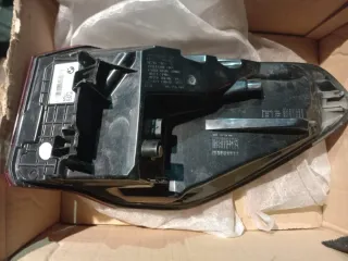 Faro trasero izquierdo BMW OEM
