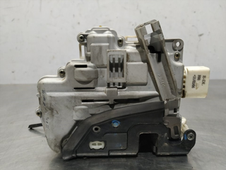 CERRADURA PUERTA DELANTERA IZQUIERDA AUDI A4 BERL