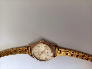 Relógio Cauny Lady Dourado Mecânico Corda