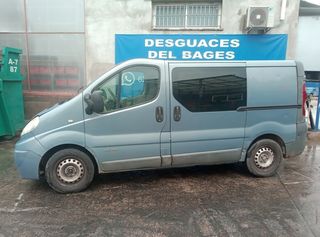 Moldura paragolpe renault 517814 8200201458 trafic