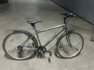 2 bicicletas de montaña pequeñas...