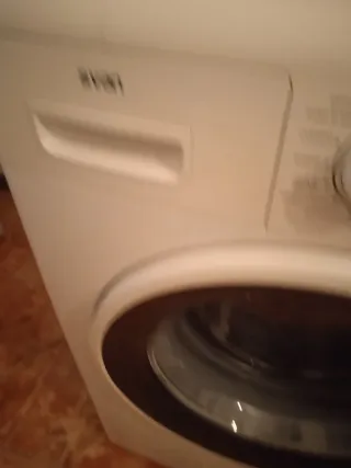 Lavadora Svan Carga Frontal Blanca