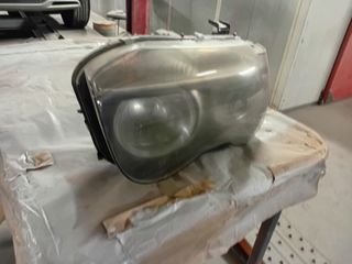Faro Xenon BMW E65 Izquierdo