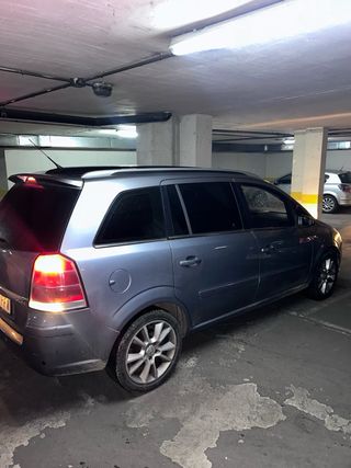 Opel Zafira b 2007