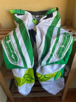 Pantalón Motocross AXO Verde y Blanco