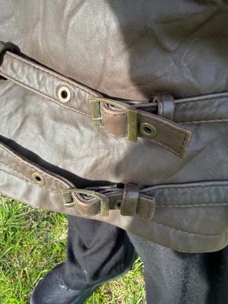 Abrigo largo de cuero marrón