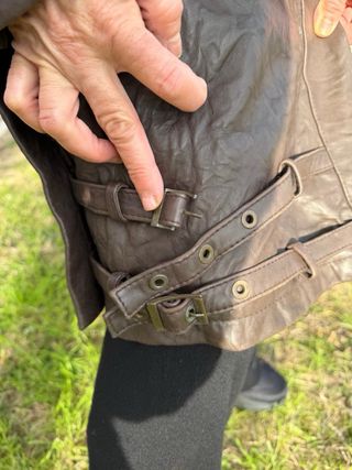 Abrigo largo de cuero marrón