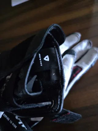 Guantes de Moto Revitt Cayene 2. No se han usado.