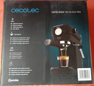 Cafetera Espresso Cecotec Cafelizzia 790