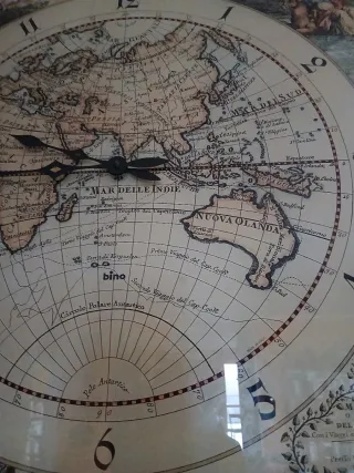 Orologio da parete in vetro 60x60 cm.