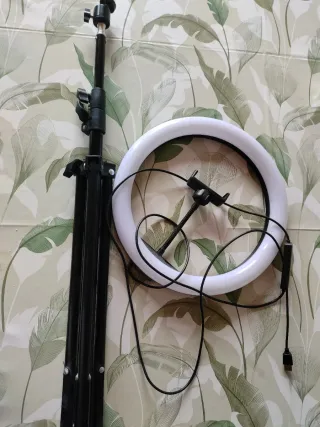 Anillo Luz LED Profesional con Trípode