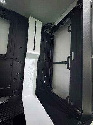 Torre NZXT H510 Negra y Blanca gaming