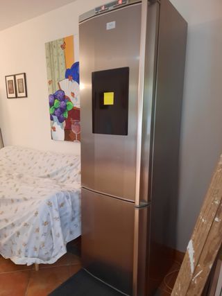 Nevera AEG Acero Inoxidable