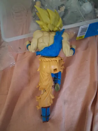 Muñeco Dragon Ball Z Goku Super Saiyan