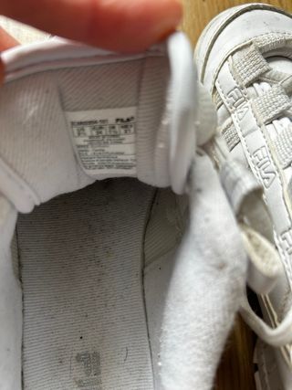 Deportivas Fila niña T34