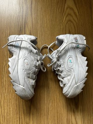 Deportivas Fila niña T34