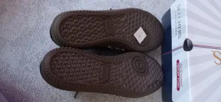 Zapatillas Skechers Talla 37 con detalle  pedrería