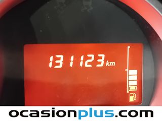 Dacia Dokker Stepway dci 66 kW (90 CV)