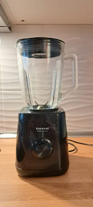 Batidora Taurus Nero 1300W Vaso