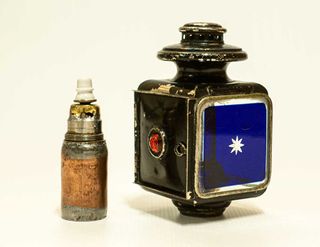 Farol antiguo carruaje con mechero regulable