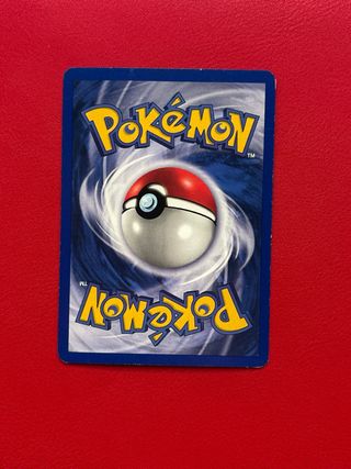 Carta Pokémon Hitmonlee fósil inglés