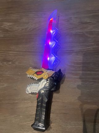 Espada Power Ranger Dino Fury Iluminada