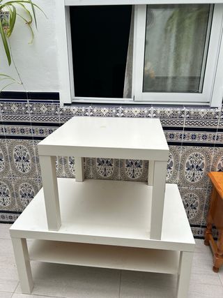 2 Mesas Auxiliares IKEA Blancas
