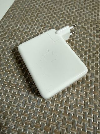 Cargador Apple 140W