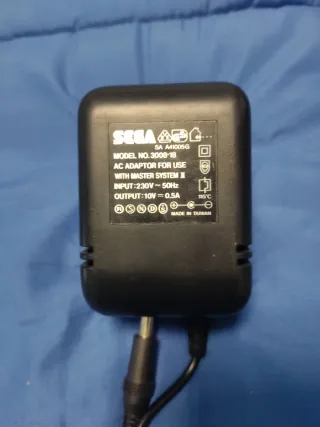 Mando y Fuente Sega Master System