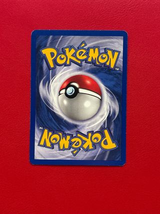 Carta Pokémon Raichu Holo fósil inglés