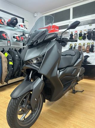 Yamaha XMAX 125cc Maxi Scooter