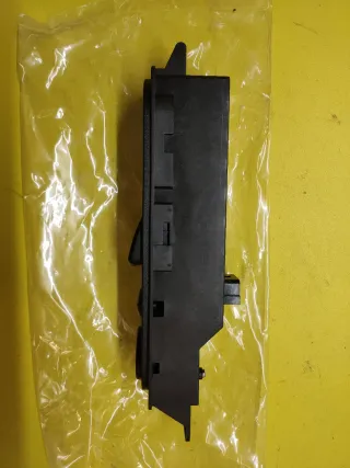 BOTONERA ELEVALUNAS MERCEDES VITO II W639 + RET