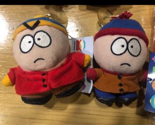 Lote South Park Gorro y Figuras Cartman Kenny