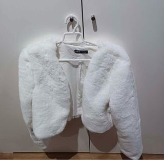 Chaqueta peluda SHEIN blanca talla M