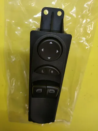 BOTONERA ELEVALUNAS MERCEDES VITO II W639 + RET