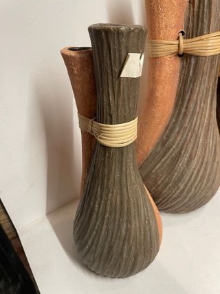 Jarrón decorativo terracota y bambú