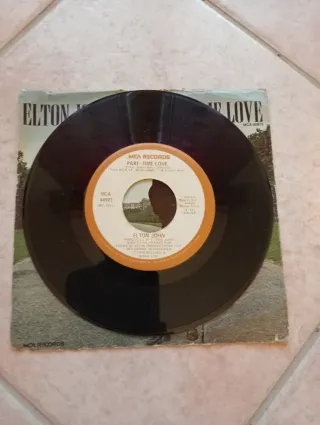 Vinile Elton John Part-Time Love