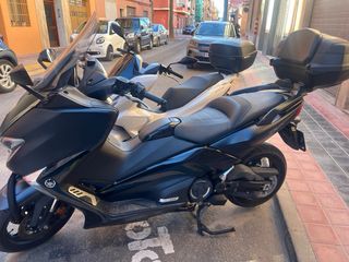 Yamaha TMAX 530 DX Maxi Scooter 27000kms