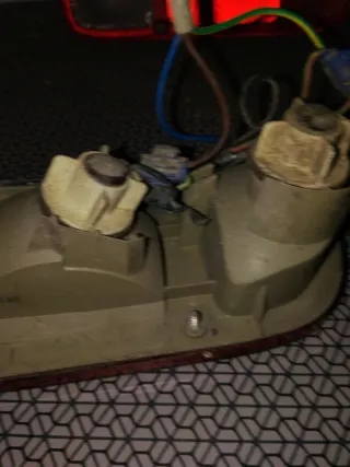 Pilotos Traseros Nissan Terrano II