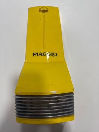 Nariz Vespa PX Correos Amarilla