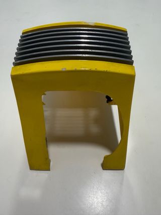 Nariz Vespa PX Correos Amarilla